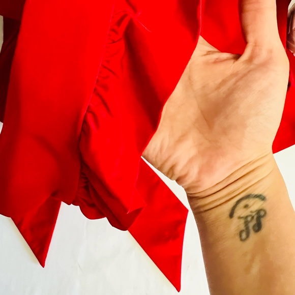 DVF Iconic Nylon Ruffle Mini Wrap Dress •  ‘Andra’ - Picture 4 of 10